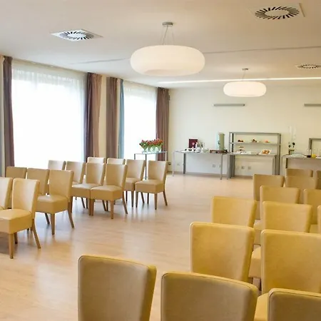 Modrá Stodola Horoměřice