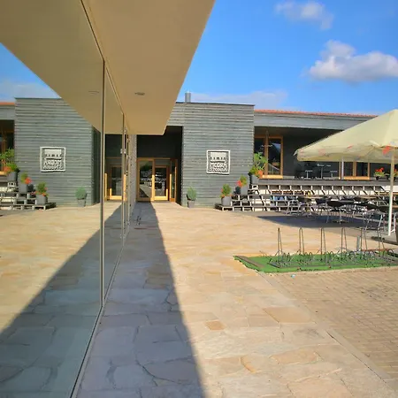 Modrá Stodola Hotel 4*